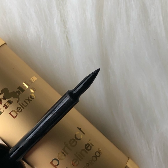 🎊HP🎉NEW WATERPROOF EYELINER 💕 - Picture 2 of 2